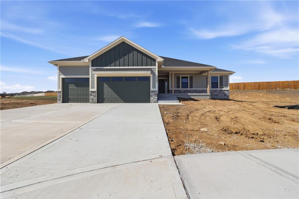 7905 Hoot Owl Street - Photo 1