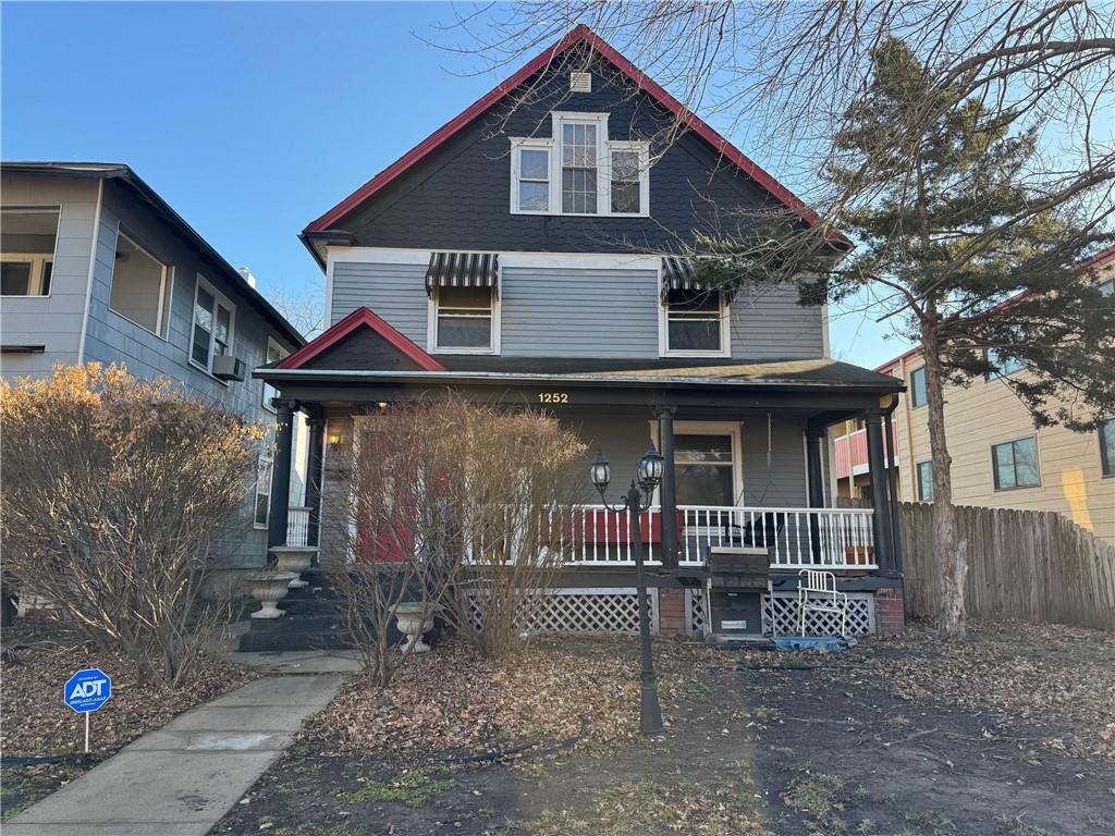1252 SW Fillmore Street - Photo 1