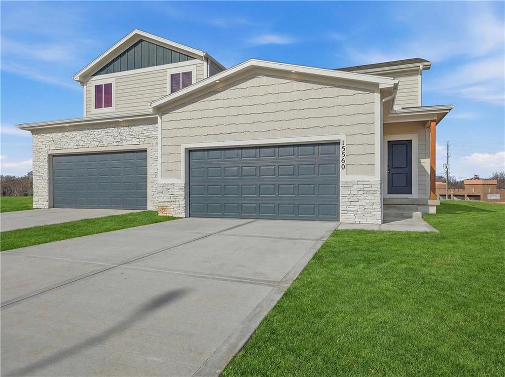 15560 E 47th Terrace - Photo 1