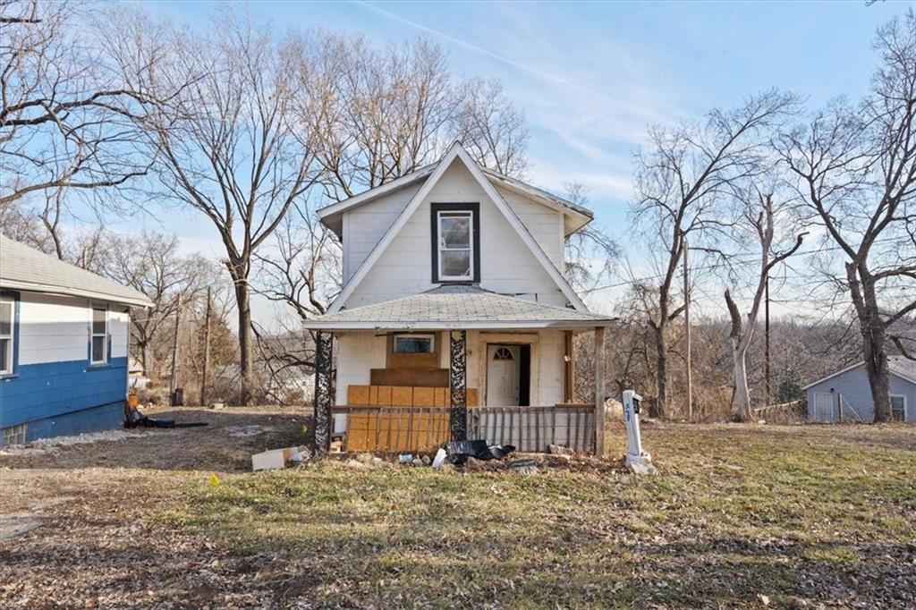 549 Blue Ridge Boulevard - Photo 1