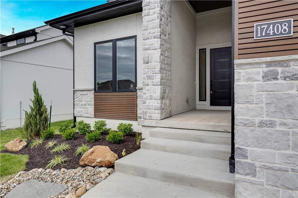 17408 Parkhill Street - Photo 1