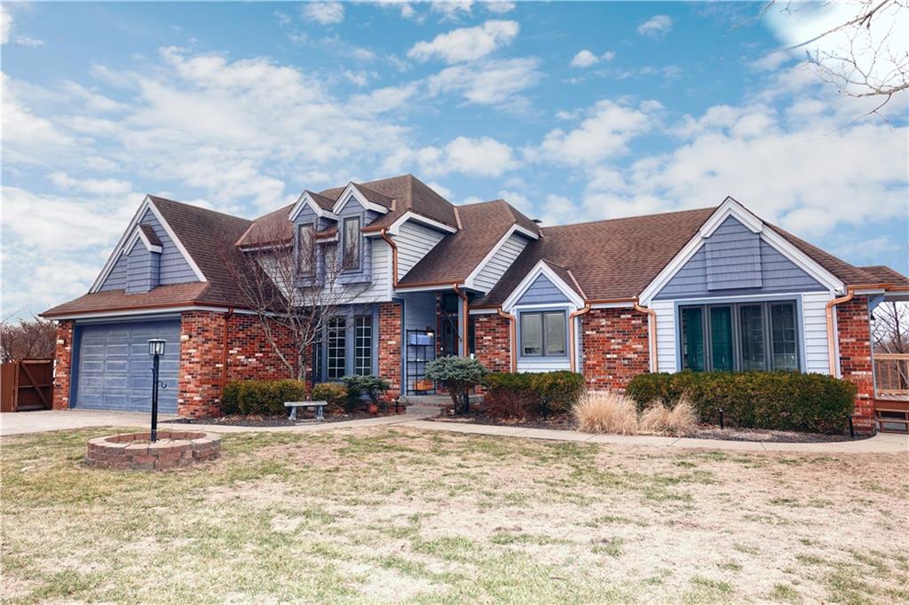39 Mackenzie Drive - Photo 1