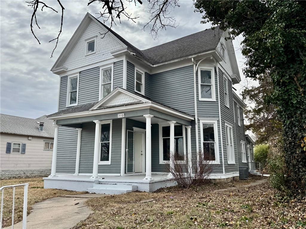 1410 Broadway Avenue