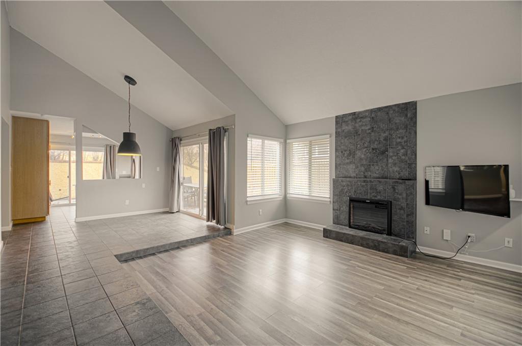 731 N 75th Terrace - Photo 1