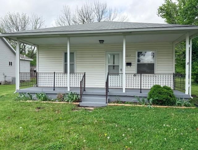 1017 E 14th Street - Photo 1