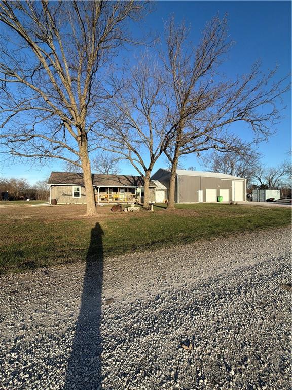 106 S PRESTON Street - Photo 1