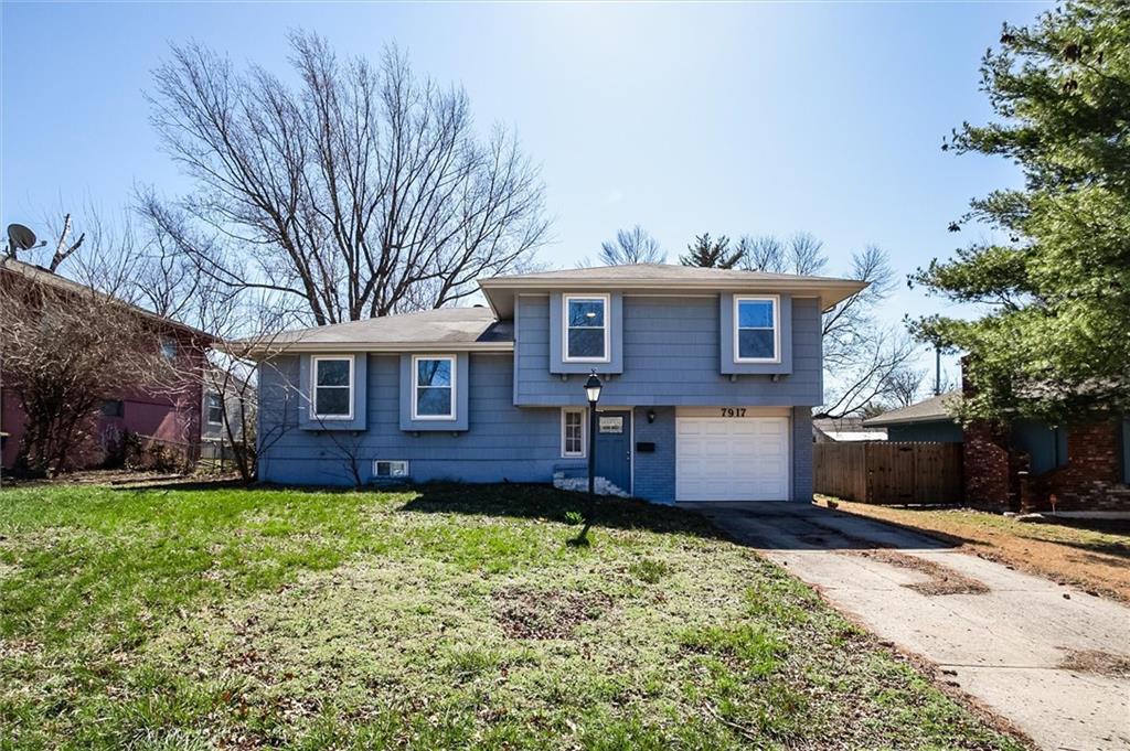 7917 E 117th Street - Photo 1