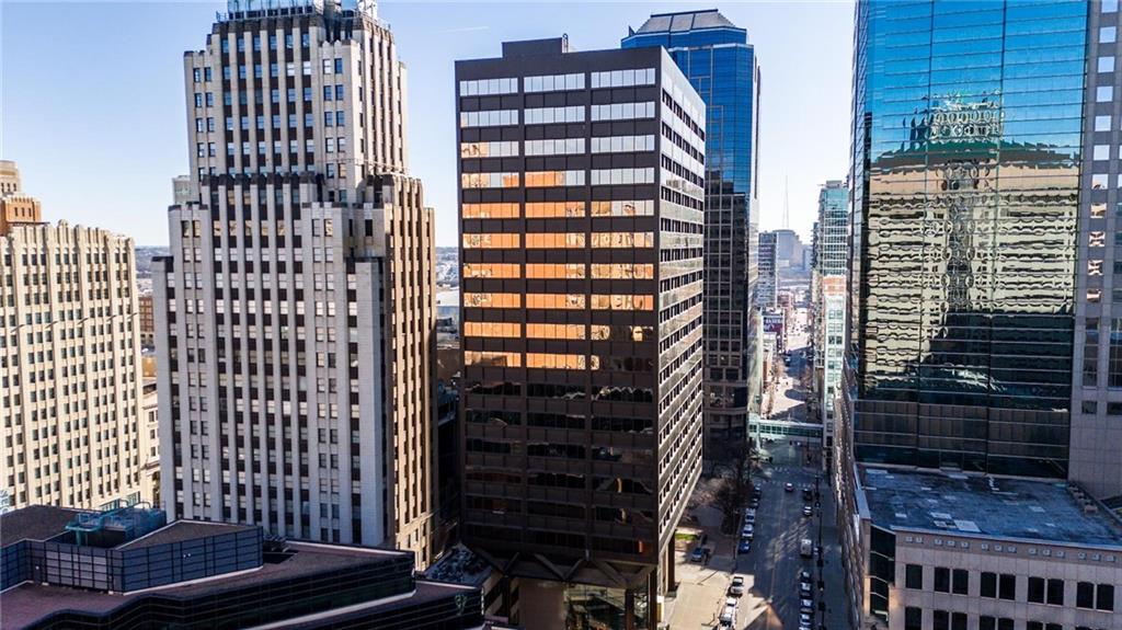 1101 Walnut Street #907 - Photo 1