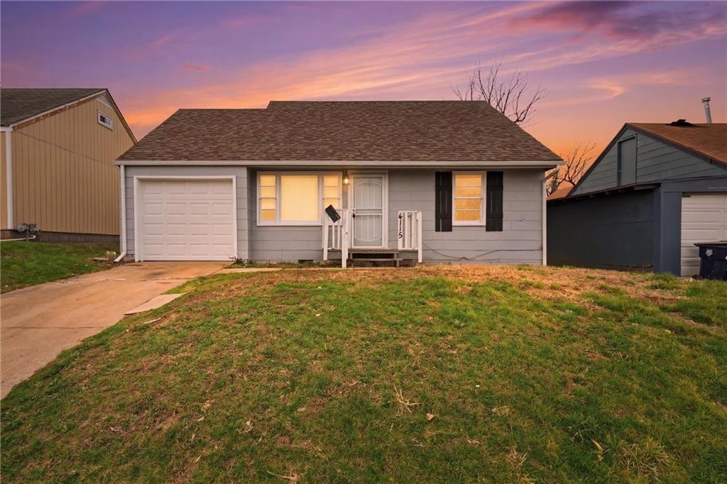 4115 E Linwood Boulevard - Photo 1