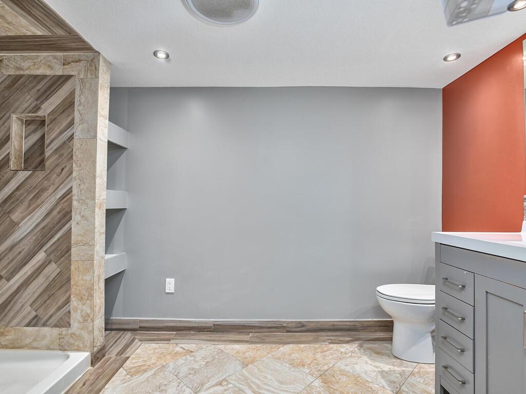 Thumbnail 31