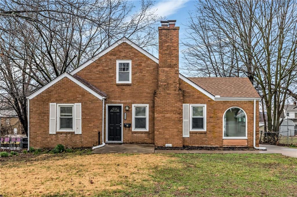 9614 E 32nd S Street - Photo 1