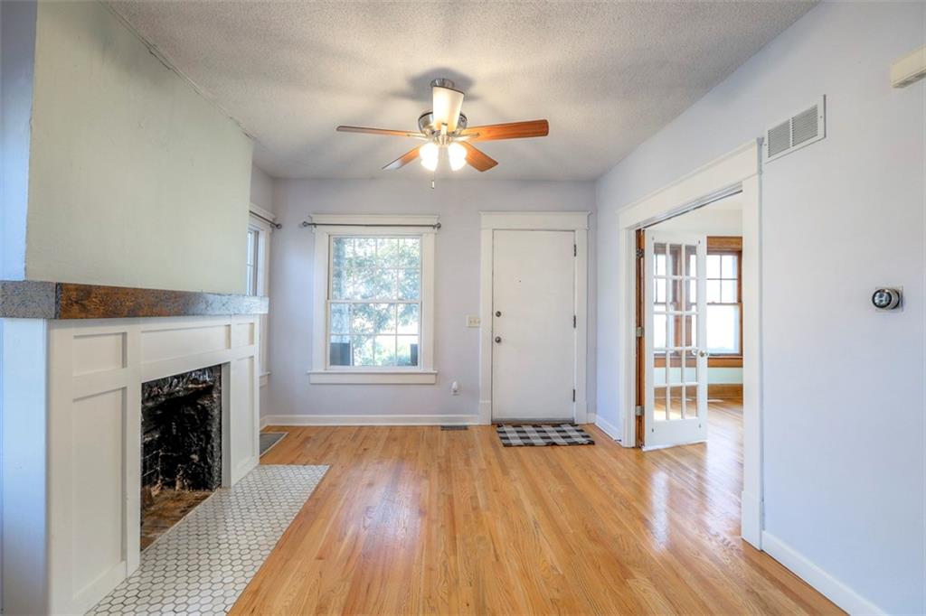 829 W 40 Street - Photo 1