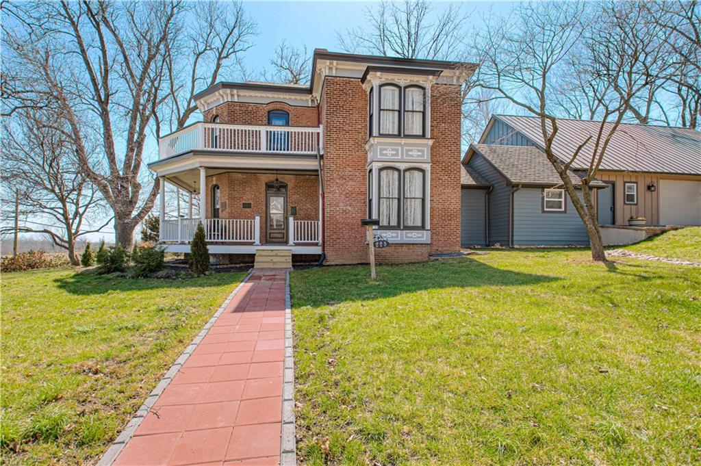 225 Groom Street - Photo 1