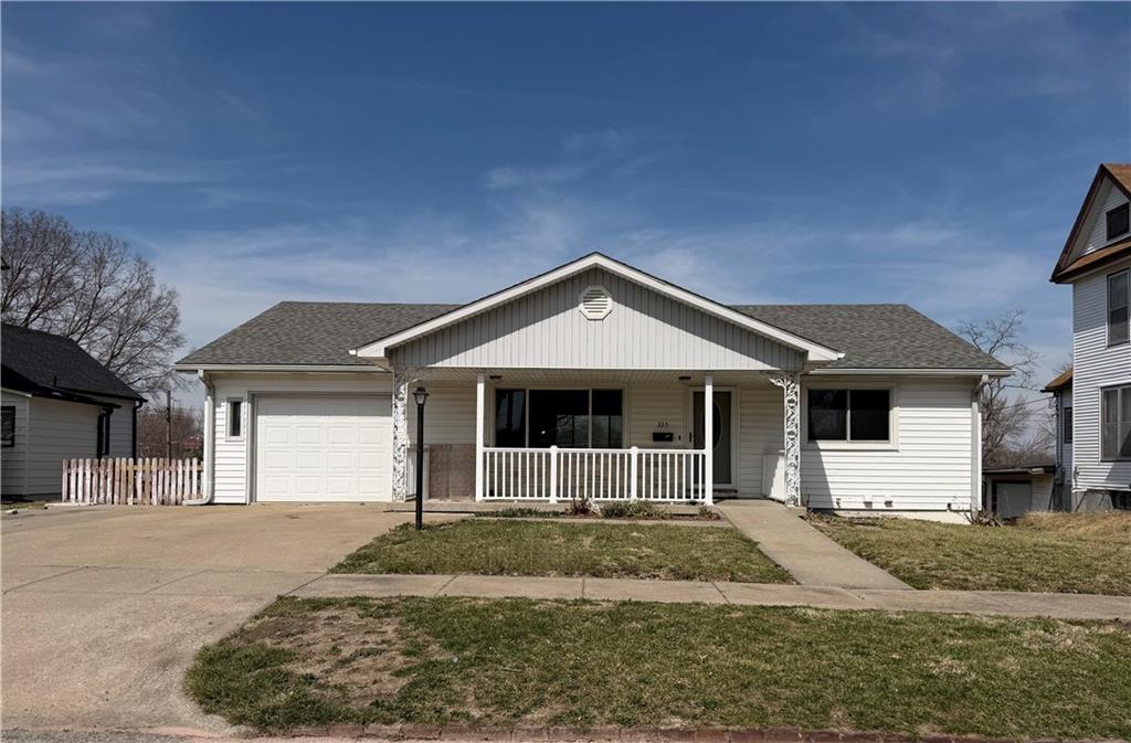 325 E 4th Street - Photo 1