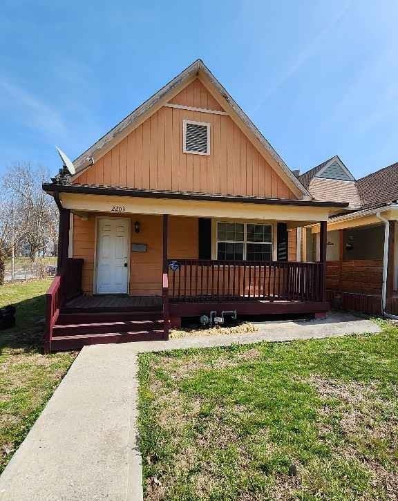 2203 Agnes Avenue - Photo 1