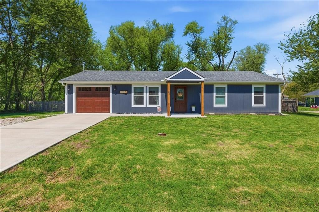402 S Mill Street - Photo 1