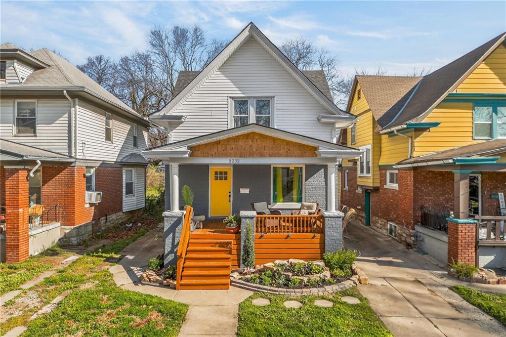3232 E 28th Street - Photo 1