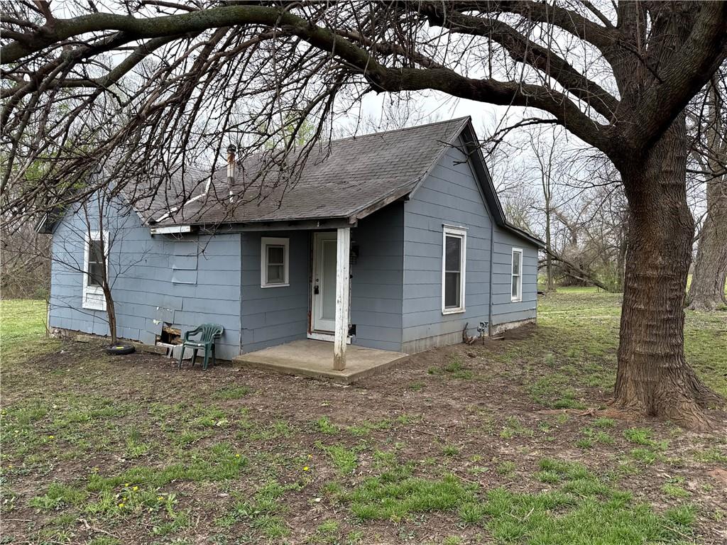 301 E 5th Street
