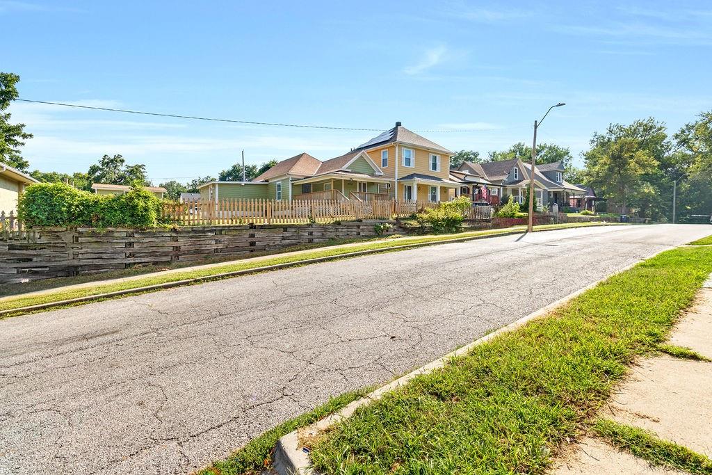 Thumbnail 37