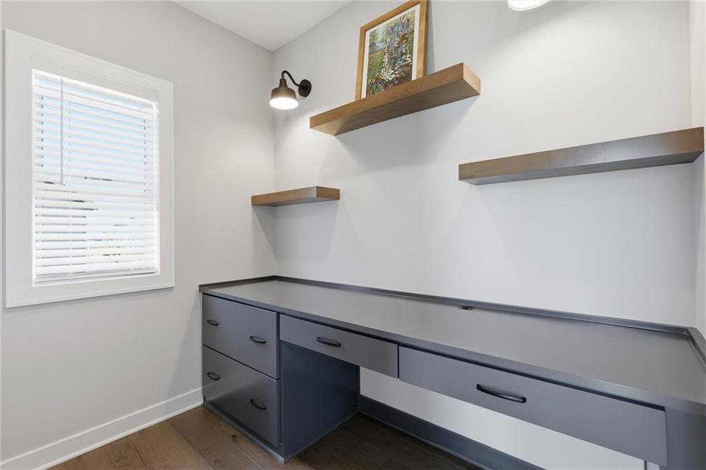 Thumbnail 16