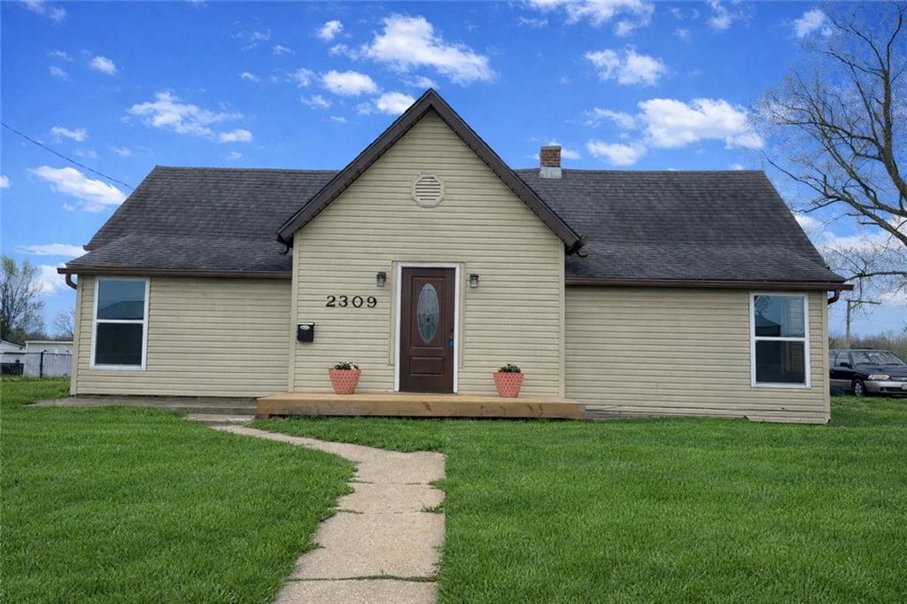 2309 Washington Street - Photo 1
