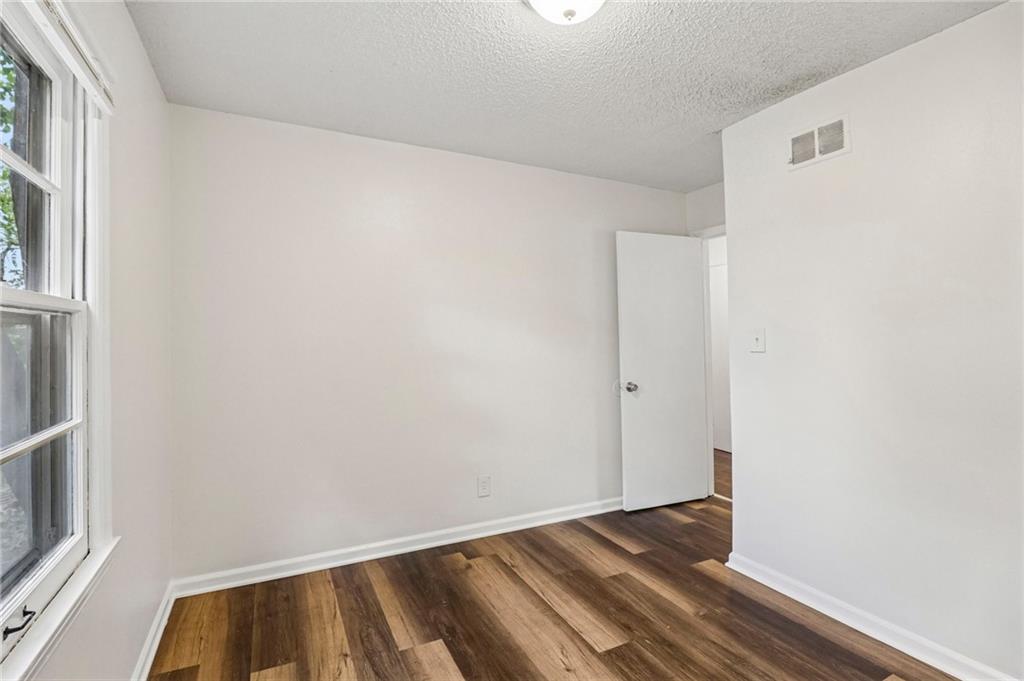 Thumbnail 21