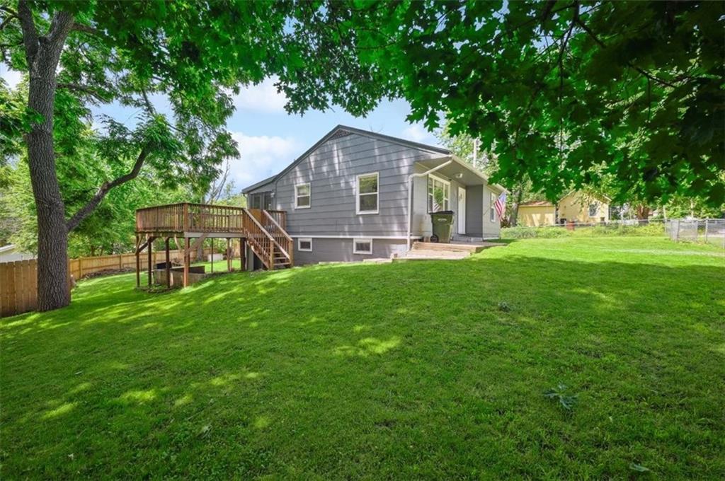 919 Walnut Street - Photo 1