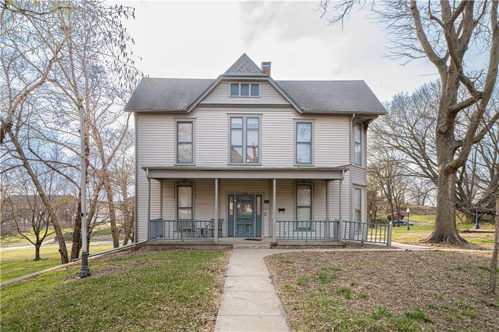 610 N 8th Street - Photo 1