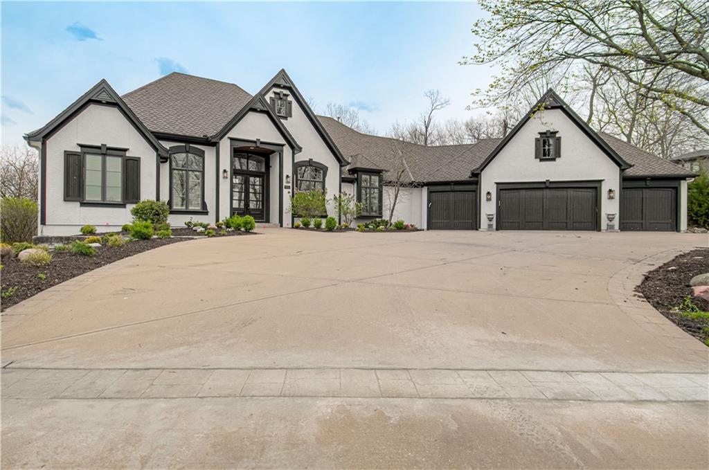 7055 NW Scenic Drive - Photo 1