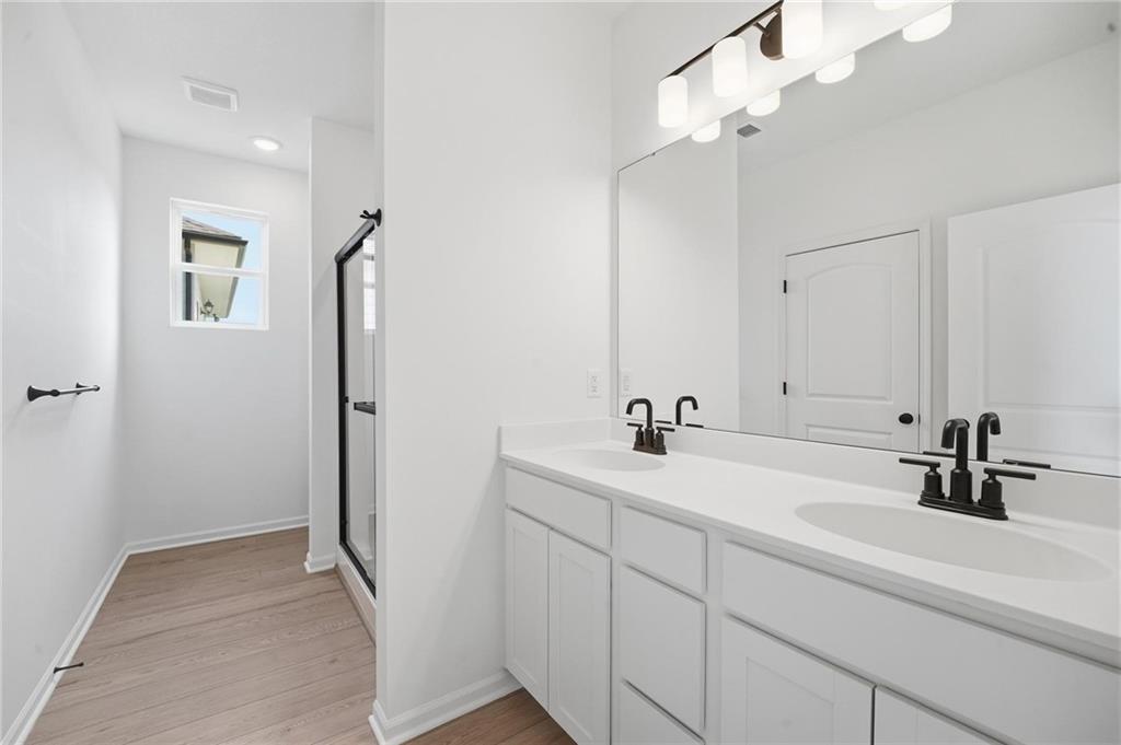 Thumbnail 16