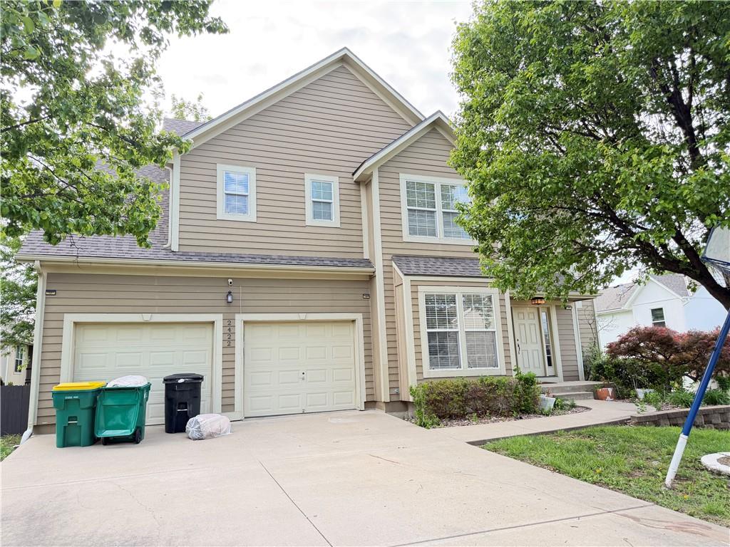 2422 N 106TH Street