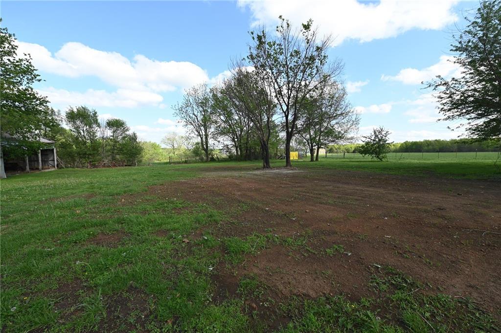 Thumbnail 32