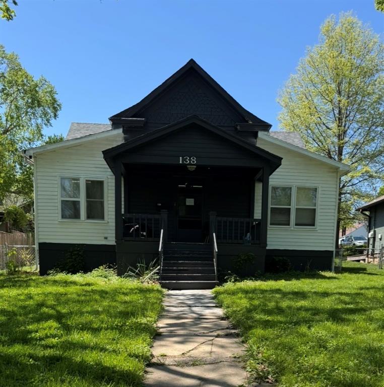 138 S Terrace Avenue - Photo 1
