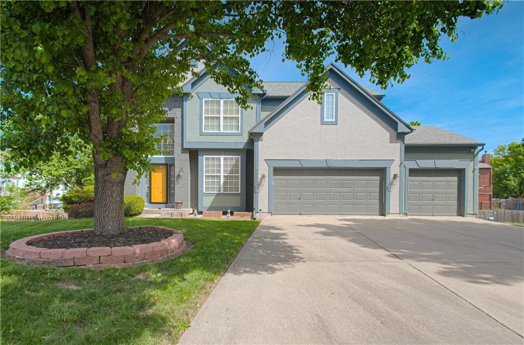 1014 NE 92nd Court - Photo 1
