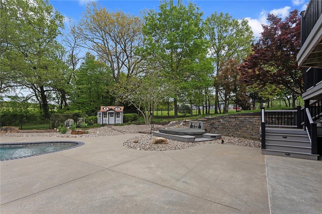 Thumbnail 70