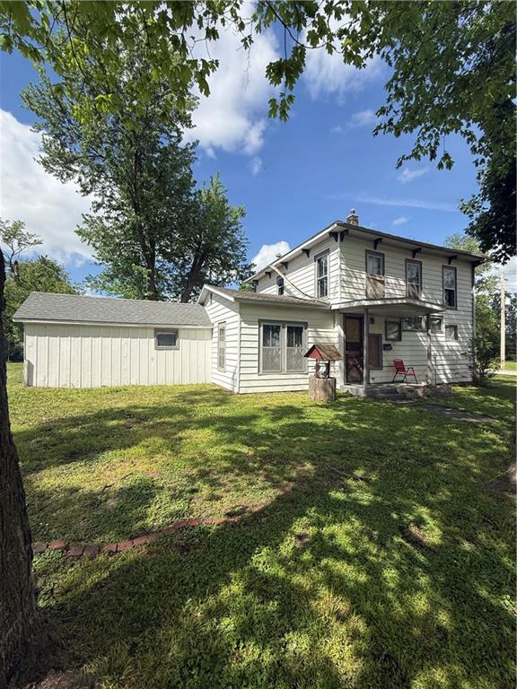 230 E Prairie Avenue