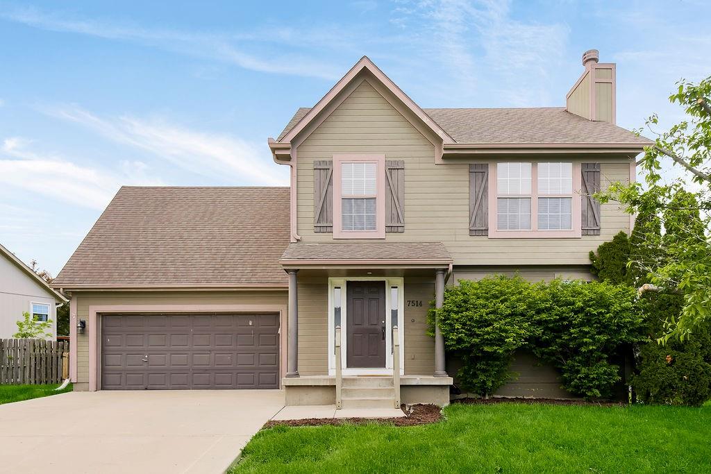 7514 N Lewis Avenue - Photo 1