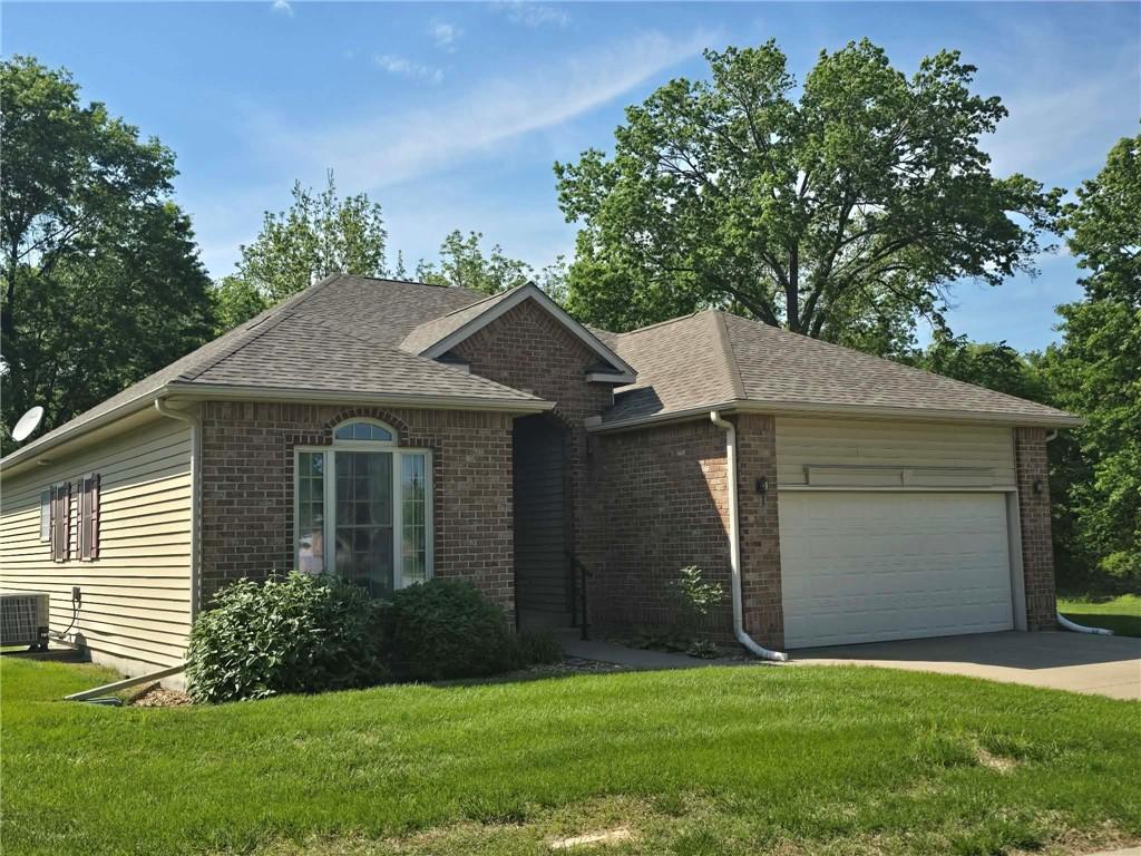 801 E Virginia Place - Photo 1