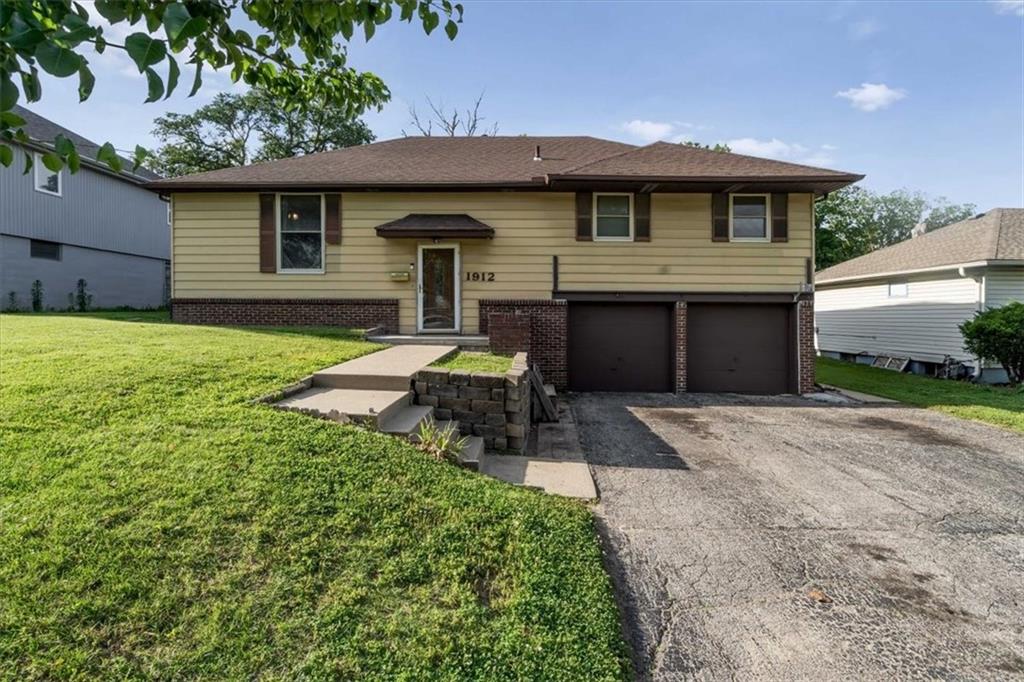 1912 Shearer Road