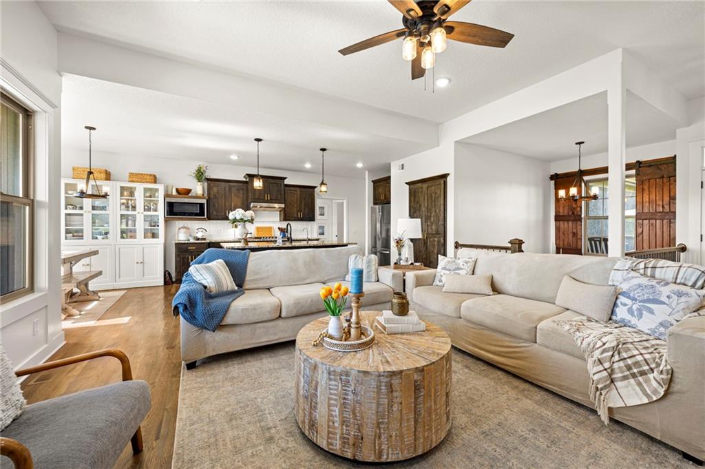 Thumbnail 17