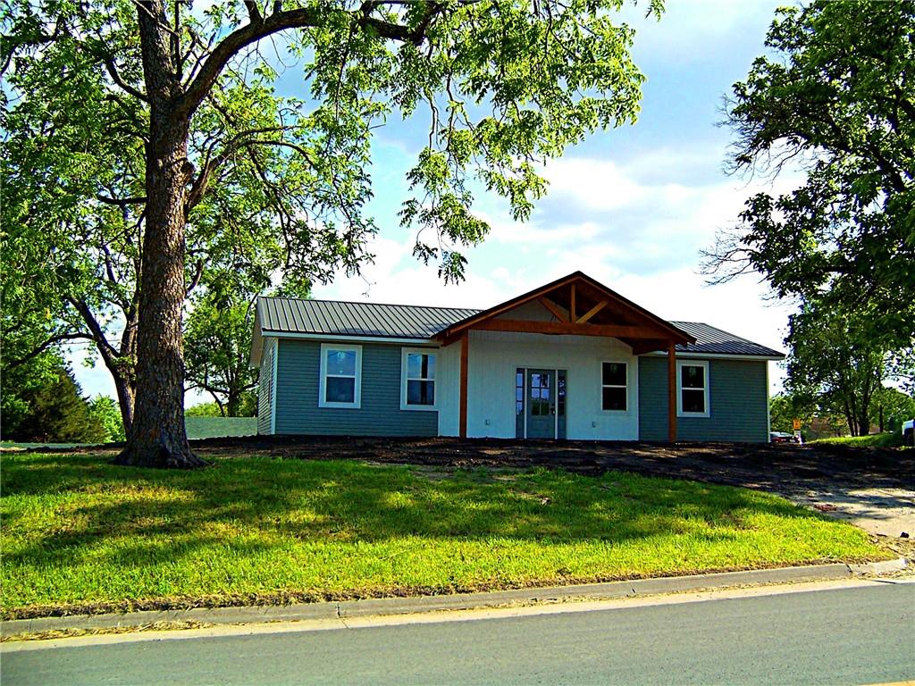 163 N Second Street - Photo 1