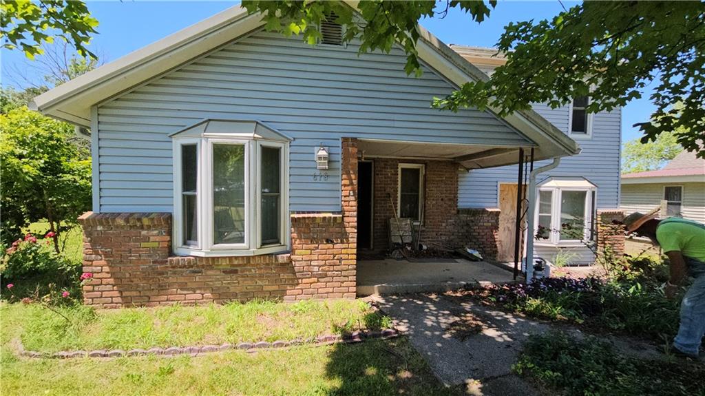 618 S Main Street - Photo 1