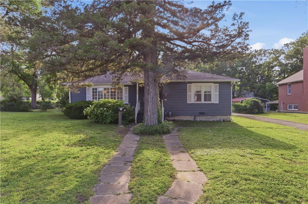 105 N 8th Street