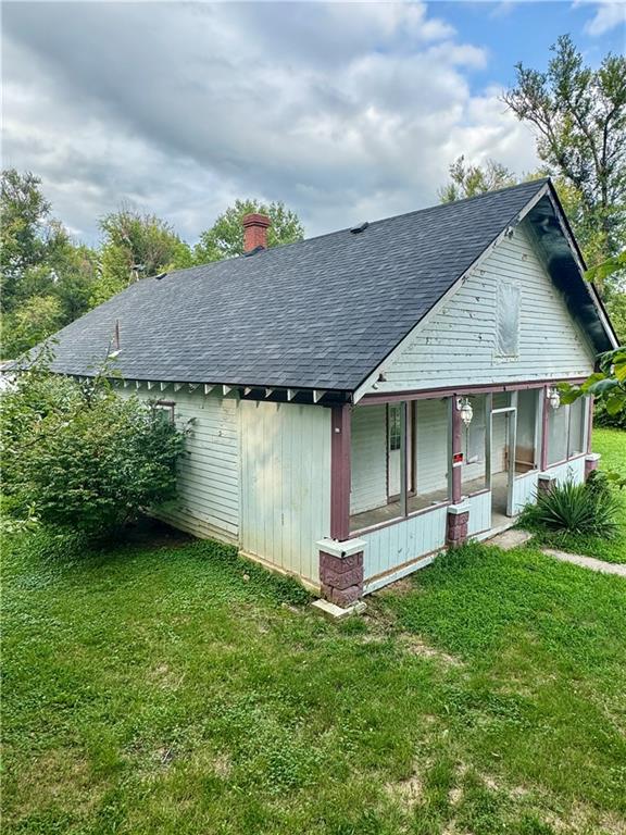 206 W 3rd Street - Photo 1