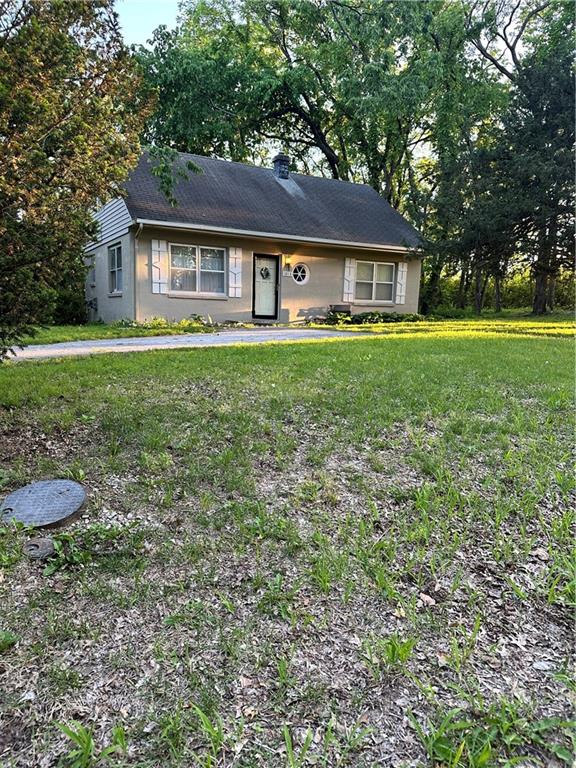 1013 W Santa Fe Trail - Photo 1