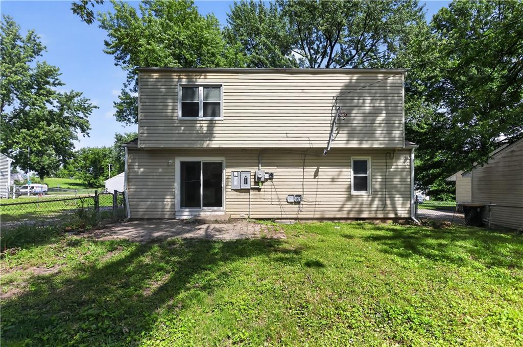 5318 N Garfield Avenue - Photo 1
