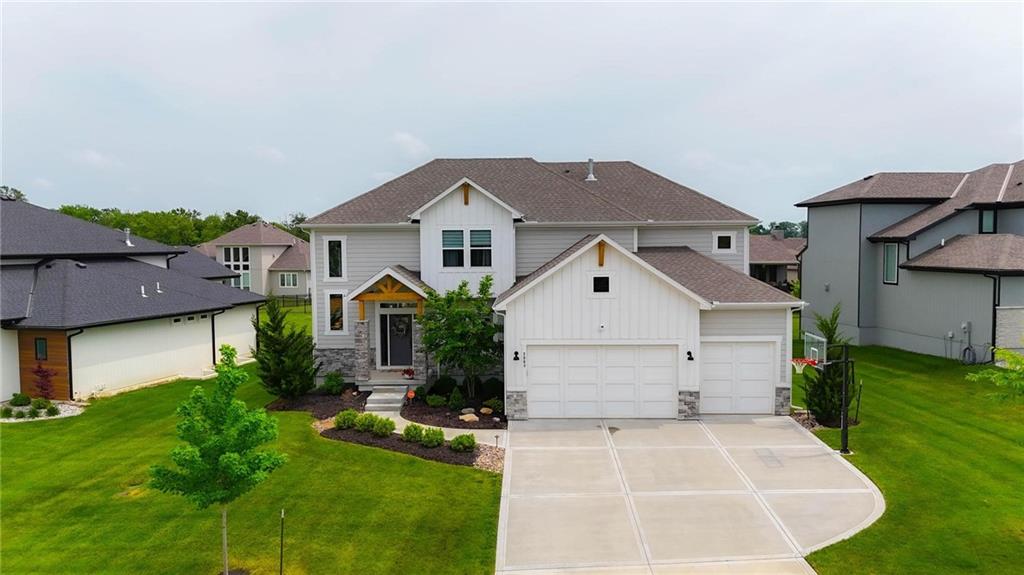 2063 NW O'Brien Road - Photo 1