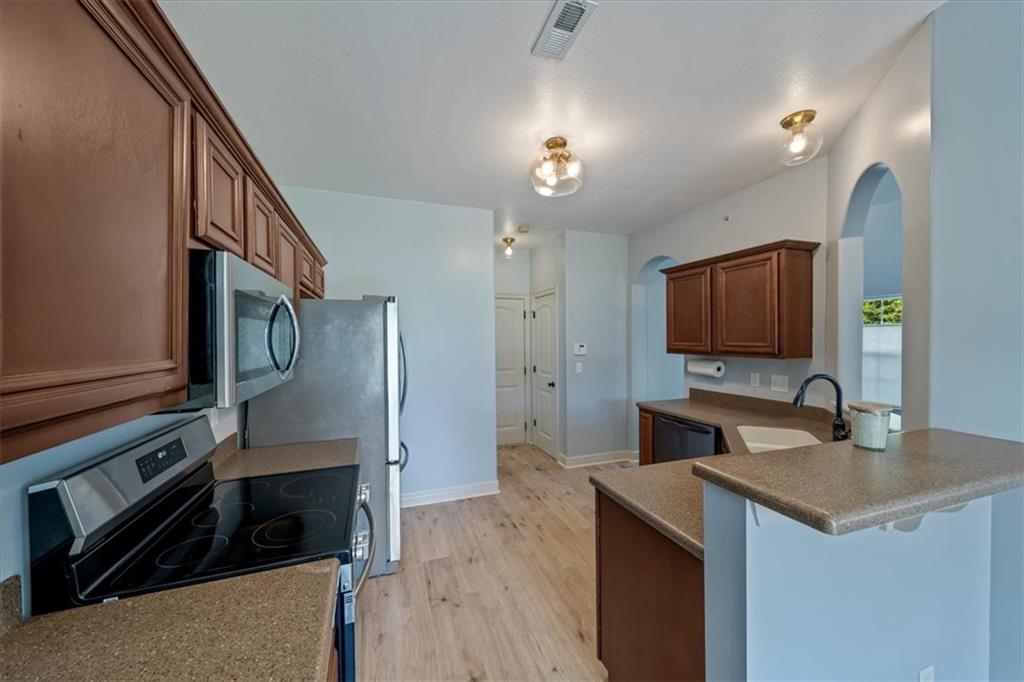 23403 W 89th Terrace — Photo 10