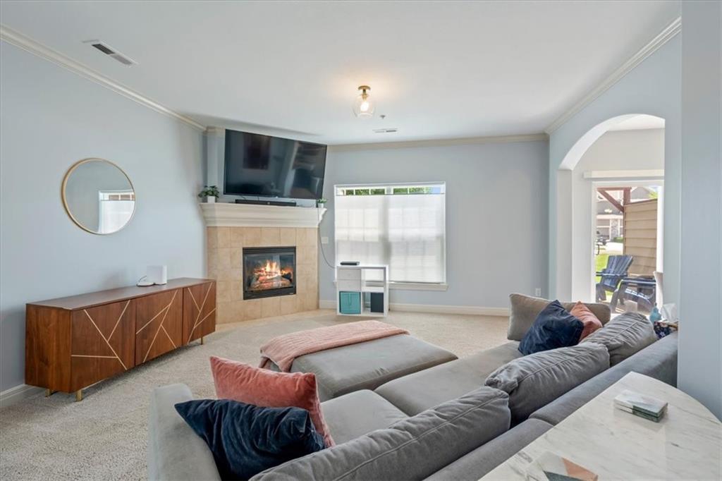 23403 W 89th Terrace — Photo 5