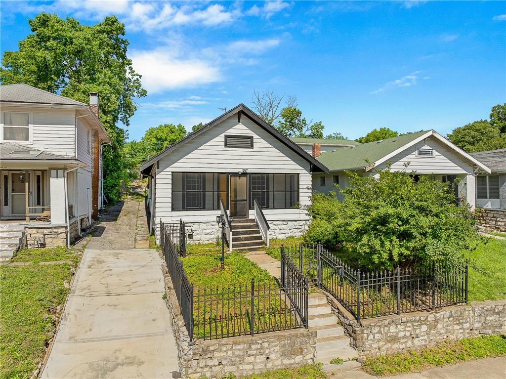 3506 Askew Avenue - Photo 1